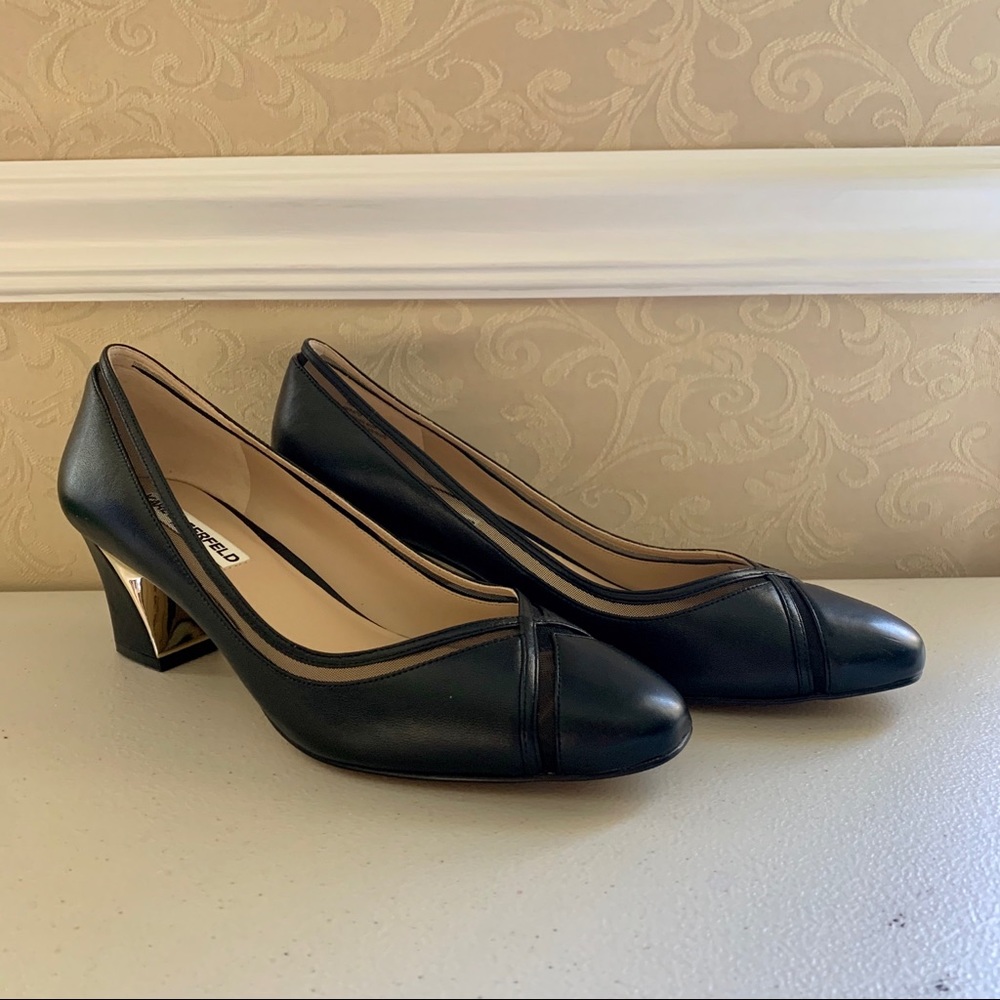 Karl Lagerfeld Paris pumps